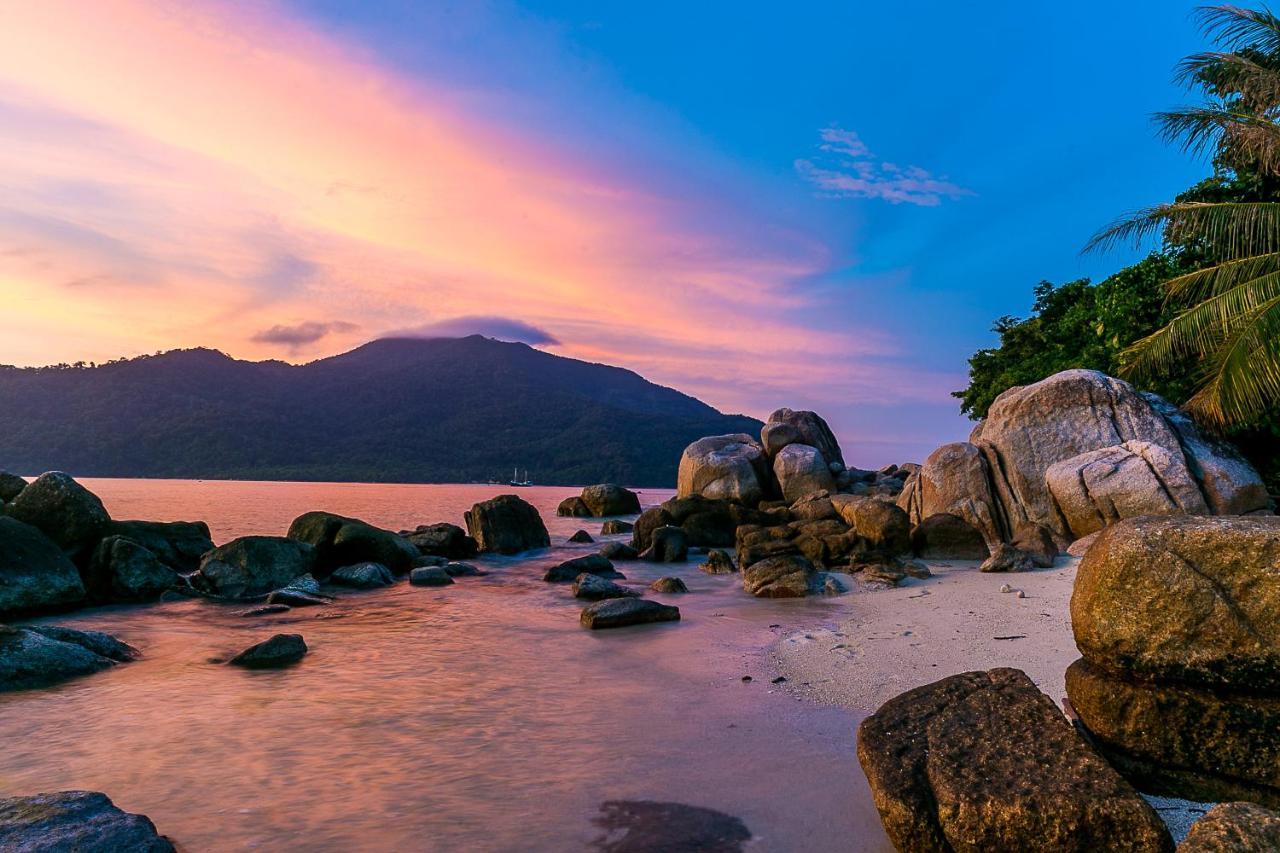 Asara Private Beach Resort Koh Lipe Extérieur photo